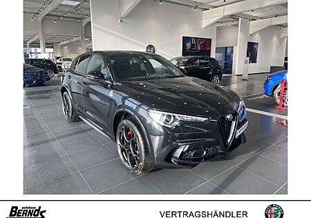 Alfa Romeo Stelvio V6 2.9 Bi-T. Quadrifoglio 21ZOLL ASSISTENZ-PAKET