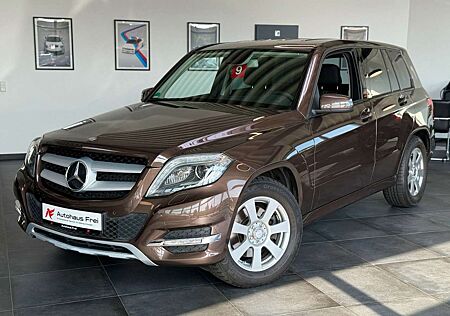 Mercedes-Benz GLK 220 CDI *1.Hand*Bi-Xenon*Holz Wurzelnuss*
