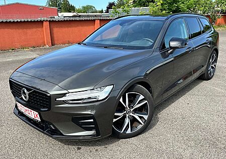 Volvo V60 Plus Dark R-Design