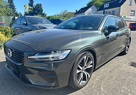 Volvo V60 Plus Dark R-Design