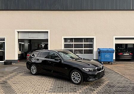 BMW 320 e Tour DAB Abstandstempomat Driv Assis LED