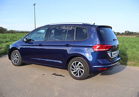 VW Touran Volkswagen 1.6 TDI SOUND *ACC *AHK *TÜV- Neu! *PDC