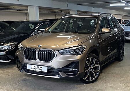 BMW X1 xDrive 20 i Sport Line*NAVI*PDC