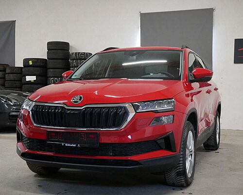 Skoda Karoq Selection LED CARPLAY STANDHEIZUNG SPUR SH
