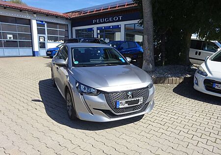 Peugeot 208 e- Allure/Klima/Navi/PDC v+h/Kamera h/1-Hand