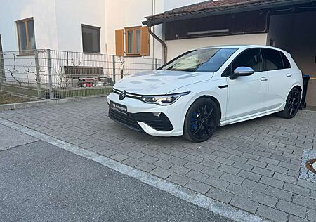 VW Golf Volkswagen R 4Motion