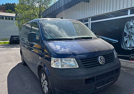 VW T5 Transporter Volkswagen Bus Shuttle Klima TÜV