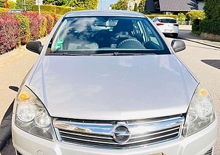 Opel Astra 1.4 Easytronic Edition