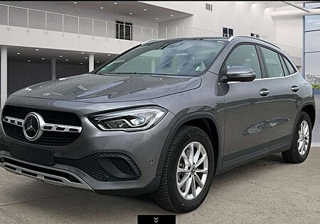 Mercedes-Benz GLA 250 e Kamera*Pano*LED*Distro*Leder*DAB*1Hand