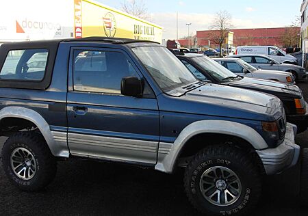 Mitsubishi Pajero Cabrio