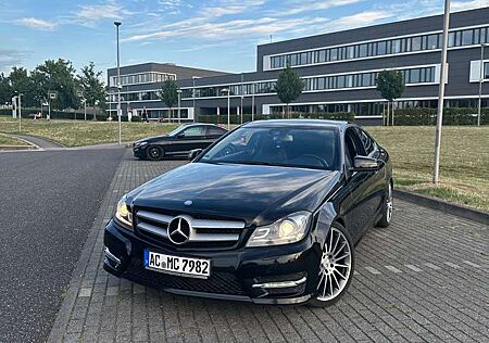 Mercedes-Benz C 250 AMG-Line 19 Zoll AMG Felgen