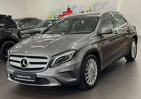 Mercedes-Benz GLA 200 Aut. Urban AHK/NAVI/XENON/TOP!