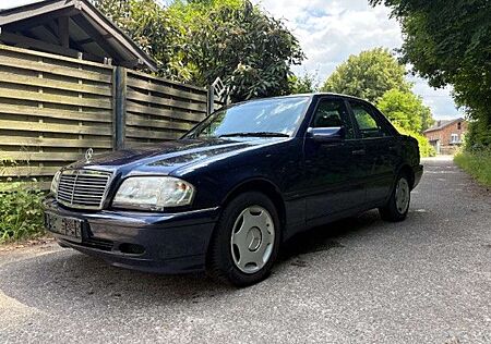 Mercedes-Benz C 200 Automatik ,Rentner, TÜV NEU !