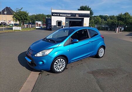 Ford Ka /+ 1.2 Titanium