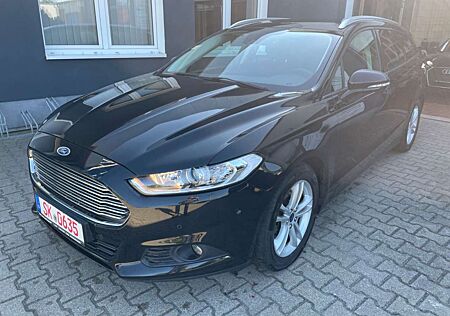 Ford Mondeo Kombi TDCi150 Auto Navi/FSH/SHZ/LMF...