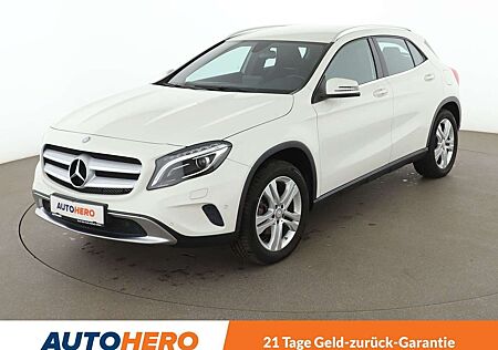 Mercedes-Benz GLA 180 Urban Aut. *BI-XENON*NAVI*TEMPO*