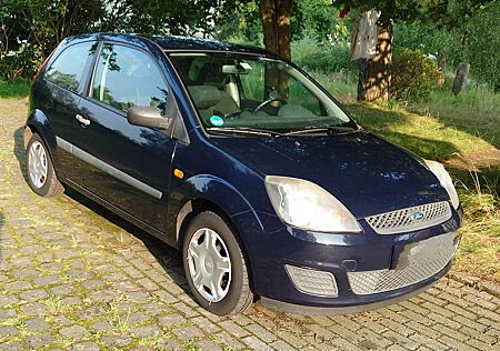 Ford Fiesta ++3-Türer+1.3+Ambiente