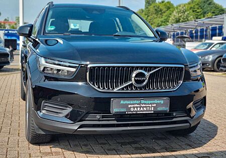 Volvo XC 40 XC40 Momentum Core/Navi/LEDs/Kamera/PDC/Garantie
