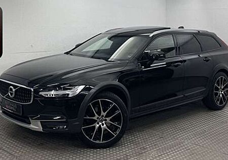 Volvo V90 Cross Country D4 AWD Pro MEMO+STANDHZG+AHK