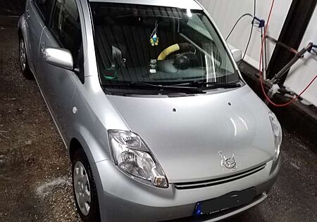 Daihatsu Sirion 1.3*Tüv-25*Service-Neu!*Reifen-Neu!*