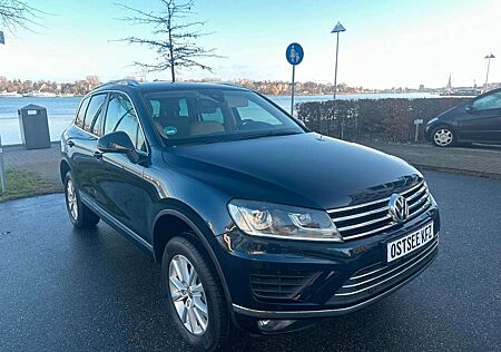 VW Touareg Volkswagen V6 TDI BMT/Start-Stopp Terrain Tech 4x4