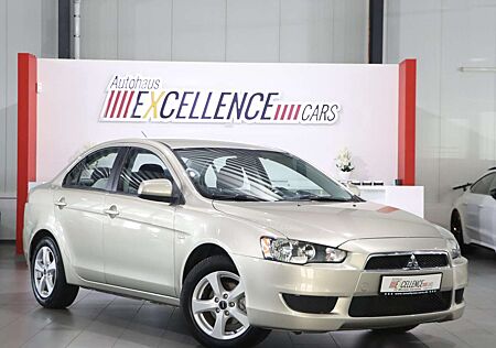 Mitsubishi Lancer LIMOUSINE 1.8 INVITE AUTOMATIK / TEMPOMAT