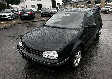 VW ID.4 Volkswagen Golf4 1,4