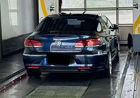 VW CC Volkswagen 2.0 TDI BlueMotion Technology