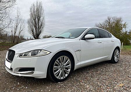 Jaguar XF 2.2 Diesel