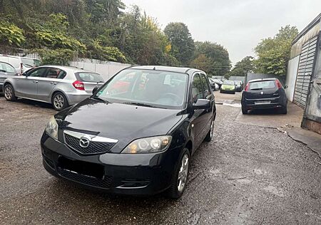 Mazda 2 Lim. 1.4 Active TÜV NEU*AHK