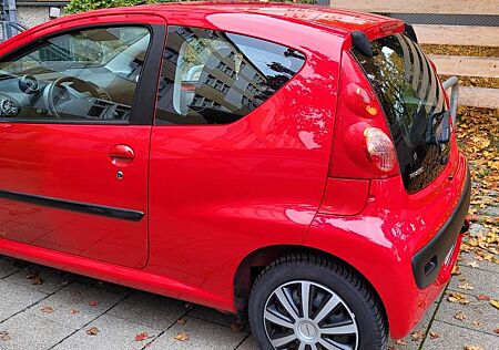 Peugeot 107 70 Petit Filou