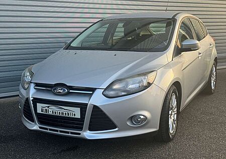 Ford Focus Lim. Titanium GRA PDC LM **