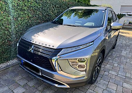 Mitsubishi Eclipse Cross Plus Hybrid 4WD