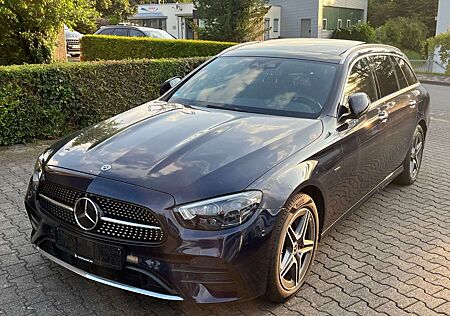 Mercedes-Benz E 300 de AMG Panorama Distronic AHK MultibeamLED