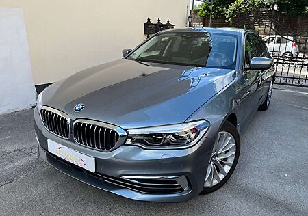 BMW 530 e xDrive Luxury Line Garantie FINANZ.AB299,-