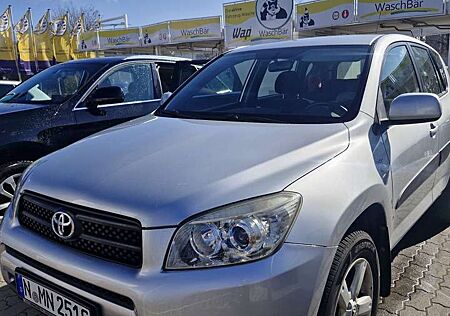 Toyota RAV 4 Sol