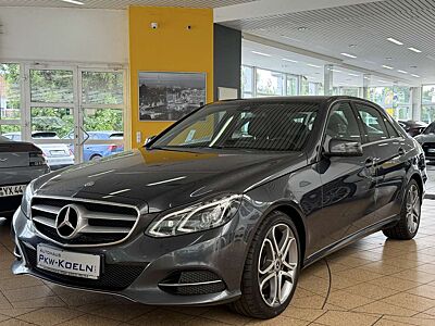 Mercedes-Benz E 250 BT AVANTGARDE SPORTPAKET*COMAND*LED*LEDER*