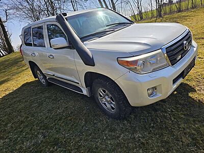 Toyota Land Cruiser V8 D-4D Automatik ARMORED Panzerung VR7 B6