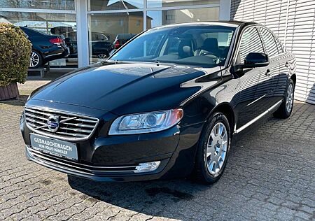 Volvo S80 D5 Momentum Aut. Xenon*Leder*Navi*AHK*SHZ