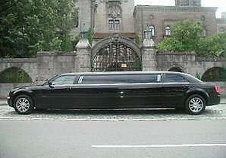 Chrysler 300C Stretch Limousine 120 Krystal Coach