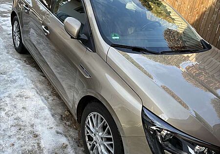 Renault Megane BOSE-Edition