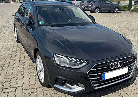 Audi A4 Avant 35 TFSI S tronic