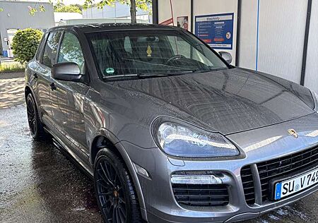 Porsche Cayenne Tiptronic S GTS
