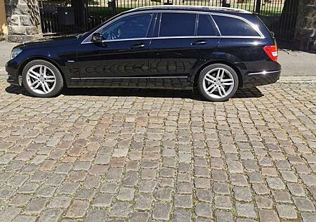 Mercedes-Benz C 220 T CDI DPF (BlueEFFICIENCY) 7G-TRONIC Elegance