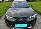 Lexus IS 200 UX 200 Launch Edition