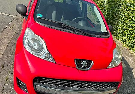 Peugeot 107 70 Filou