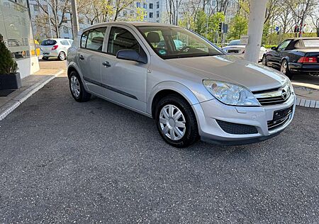 Opel Astra Selection "110 Jahre"