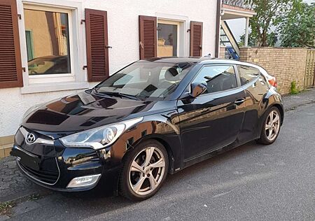 Hyundai Veloster 1.6 Style TÜV 07/25