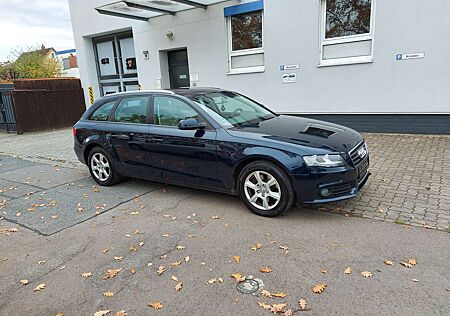Audi A4 Avant 1.8+AUTOMATiK* TÜV/ 12 2026