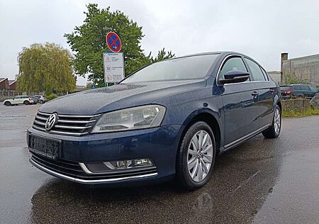 VW Passat Volkswagen Lim. Comfortline BlueMotion DSG